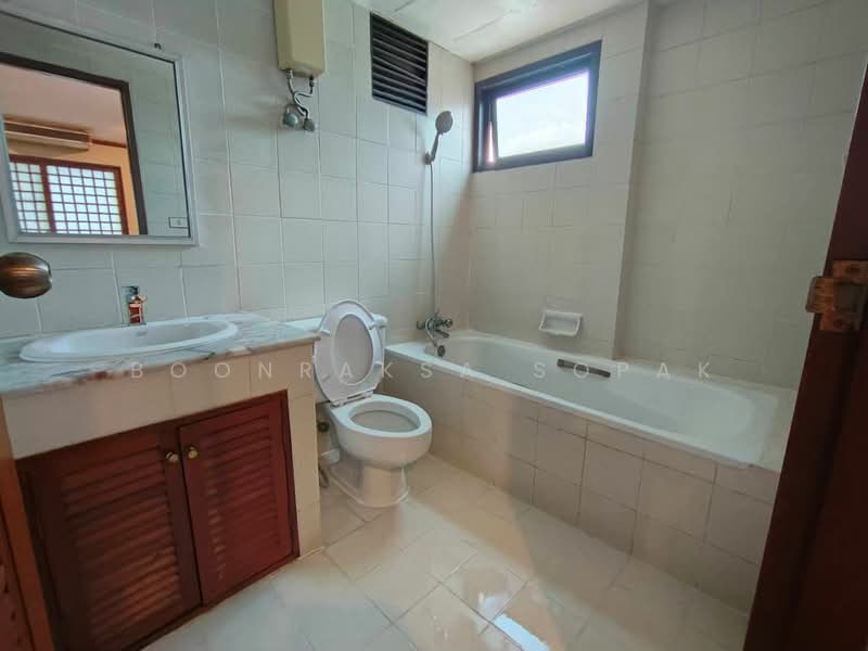 Le Premier 2, Bangkok, Soi Sukhumvit 59, Khlong Tan Nua, Watthana, Bangkok, 2 Bedrooms, 130 sqm, Condo For Rent, by Boonraksa Sopak, 500360858 - DDproperty.com