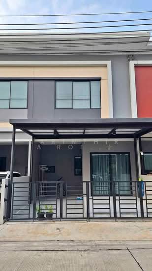 Siri Place Phaholyothin 52 : สิริ เพลส พหลโยธิน 52, กรุงเทพ