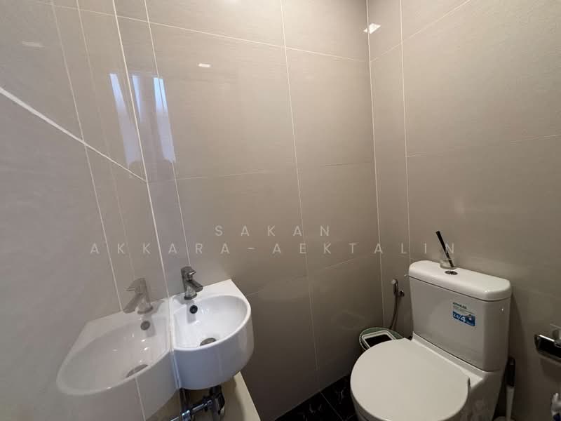 Park Origin Phrom Phong (Park 24), Bangkok, 68 Soi Sukhumvit 24, Khong Tan, Khlong Toei, Bangkok, Studio, 28 sqm, Condo For Rent, by Sakan Akkara-aektalin, 500360946 - DDproperty.com