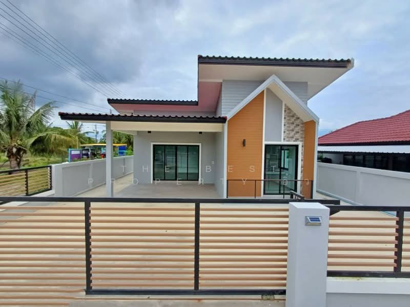 บ้านเดี่ยวลาดใหญ่ สมุทรสงคราม, Samut Songkhram, Lat Yai, Muang Samut Songkhram, Samut Songkhram, 3 Bedrooms, 100 sqm, Single Detached House For Sale, by The Best Property อิ๋ว, 500360955 - DDproperty.com