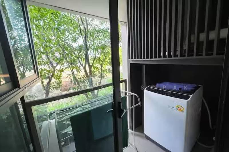 Urbitia Thonglor, Bangkok, 19 Soi Sukhumvit 36 Thonglor Road, Phra Kanong, Khlong Toei, Bangkok, 1 Bedroom, 35 sqm, Condo For Rent, by Boonraksa Sopak, 500360973 - DDproperty.com