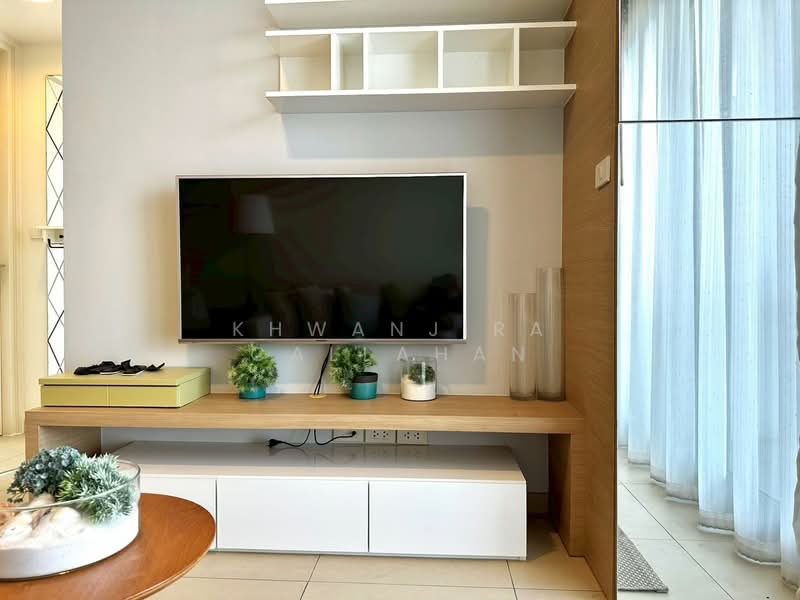 Unixx South Pattaya, Chon Buri (Pattaya), Village No. 12 163, Nong Pru, Bang Lamung (Pattaya), Chon Buri (Pattaya), 1 Bedroom, 35 sqm, Condo For Sale, by Khwanjira Callahan, 500361006 - DDproperty.com