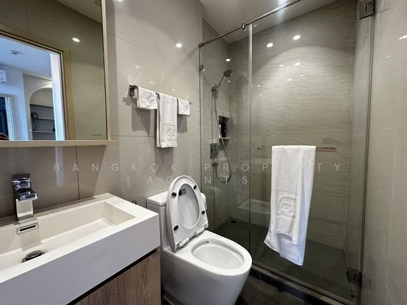 Maru Ekkamai 2, Bangkok, 70-5 Sukhumvit 63 Road, Phra Kanong Nua, Watthana, Bangkok, 2 Bedrooms, 60 sqm, Condo For Rent, by BANGKOK PROPERTY AGENTS, 500361017 - DDproperty.com