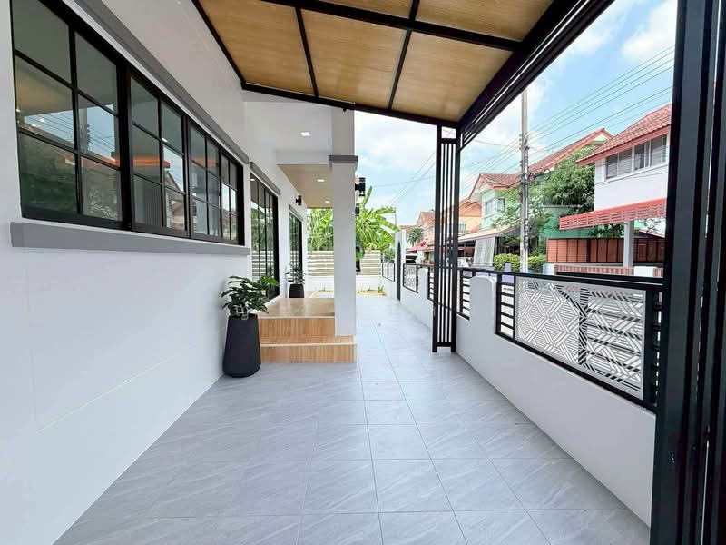 Praphawan Home Rom Klao 1 : ประภาวรรณโฮม ร่มเกล้า 1, กรุงเทพ, ถนนสุวินทวงศ์, แสนแสบ, มีนบุรี, กรุงเทพ, 59 ตร.ม., บ้านเดี่ยว ขาย, โดย ปัญญา สมหมาย, 500361045 - DDproperty.com