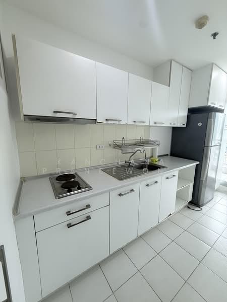 Life @ Sathorn 10, Bangkok, 48 Soi Sathorn 10, Sathorn Road, Silom, Bang Rak, Bangkok, 1 Bedroom, 40 sqm, Condo For Rent, by Kanchana Praneewong, 500361047 - DDproperty.com
