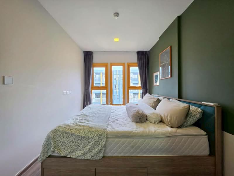 The Base Sukhumvit 50, Bangkok, Soi Roem Charoen 1, Sukhumvit 50 Road, Phra Kanong, Khlong Toei, Bangkok, 2 Bedrooms, 47 sqm, Condo For Rent, by Suthipong Prucksalai, 500361065 - DDproperty.com