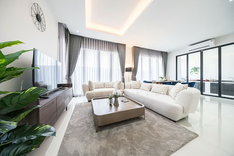 Feel Town Lat Phrao 101, Bangkok, ลาดพร้าว, Khlong Chaokhun Sing, Wang Thonglang, Bangkok, 3 Bedrooms, 270 sqm, Single Detached House For Sale, by CHAWALIT KONGSAKPAIBUL, 500361076 - DDproperty.com