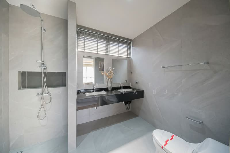 Feel Town Lat Phrao 101, Bangkok, ลาดพร้าว, Khlong Chaokhun Sing, Wang Thonglang, Bangkok, 3 Bedrooms, 270 sqm, Single Detached House For Sale, by CHAWALIT KONGSAKPAIBUL, 500361076 - DDproperty.com
