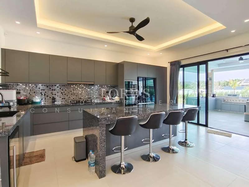 Pran Buri Wang Pong, Prachuap Khiri Khan, Wang-Pong, Pran Buri, Prachuap Khiri Khan, 4 Bedrooms, 480 sqm, Villa For Sale, by Mark Puttkammer, 500361107 - DDproperty.com