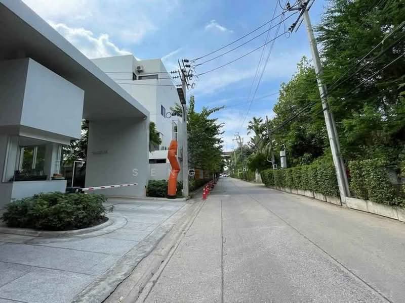 ให้เช่า Home office หลังมุม โครงการARKIN วิภาวดี 84 ใกล้สนามบินดอนเมือง, Bangkok, Don Mueang, Bangkok, , 270 sqm, Office Space For Rent, by Narong Chutianankasem, 500361127 - DDproperty.com