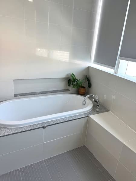 Millennium Residence : มิลเลนเนียม เรสซิเดนซ์, กรุงเทพ, ซอยสุขุมวิท 20 ถนนสุขุมวิท แขวงคลองเตยเหนือ เขตวัฒนา กรุงเทพมหานคร, คลองเตย, กรุงเทพ, 146 ตร.ม., คอนโด ให้เช่า, โดย Phacharakorn Anusiri, 500361146 - DDproperty.com