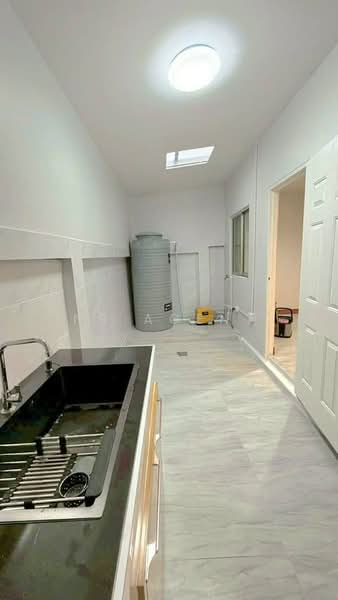 Nirun Ville 10, Samut Prakan, On rural road Samut Prakan 2001, Bang Chalong, Bang Plee, Samut Prakan, 3 Bedrooms, 100 sqm, Townhouse For Sale, by NR AGENT, 500361158 - DDproperty.com