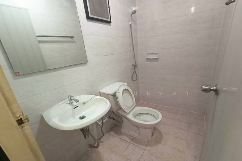K.C. Ramintra 8, Bangkok, Hathairat Road, Sam Wa Tawan Tok, Khlong Sam Wa, Bangkok, 2 Bedrooms, 92 sqm, Townhouse For Sale, by ชนะชาติ นนท์ตา, 500361162 - DDproperty.com
