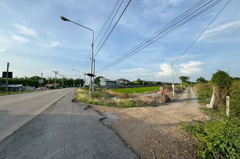 ที่ดินเปล่า เนื้อที่ 7 ไร่ ซอยติดหมู่บ้านเลอมาน ใกล้สนง.เทศบาลตำบลธัญบุรี ถนนเลียบคลอง 7, ปทุมธานี, ลำลูกกา, ปทุมธานี, 11,200 ตร.ม., ที่ดิน ขาย, โดย ชนะชาติ นนท์ตา, 500361193 - DDproperty.com