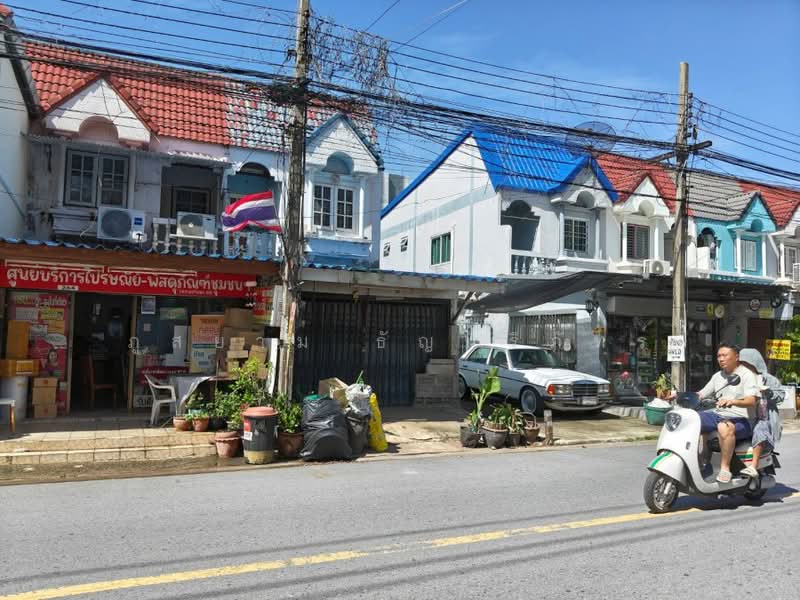 5 Karat Villa Ramkhamhaeng, Bangkok, 184 Soi Supapong 2/2, Hua Mak, Bang Kapi, Bangkok, 2 Bedrooms, 88 sqm, Townhouse For Sale, by ภูสยาม ธัญปริภัทร์, 500361202 - DDproperty.com