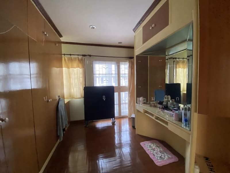 Townhouse 4 Beds, 300 sq m, suitable for residence or home office about 1.5 km walk from BTS Ari, Bangkok, พหลโยธิน, Samsen Nai, Phaya Thai, Bangkok, 4 Bedrooms, 300 sqm, Townhouse For Rent, by ปรีชา จิตต์สมนึก, 500361316 - DDproperty.com