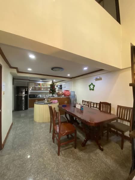 Townhouse 4 Beds, 300 sq m, suitable for residence or home office about 1.5 km walk from BTS Ari, Bangkok, พหลโยธิน, Samsen Nai, Phaya Thai, Bangkok, 4 Bedrooms, 300 sqm, Townhouse For Rent, by ปรีชา จิตต์สมนึก, 500361316 - DDproperty.com