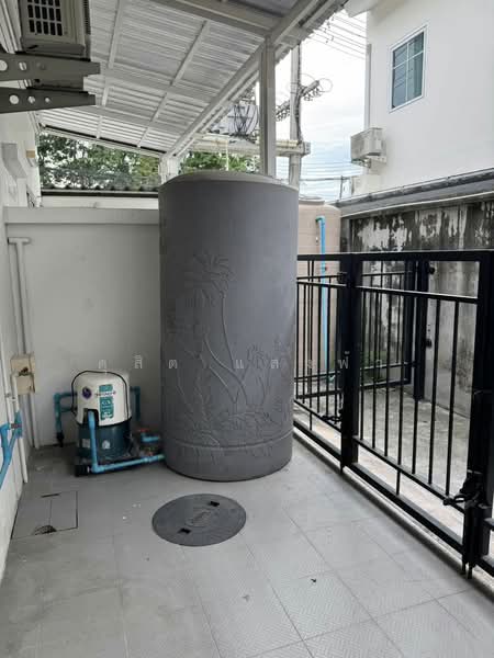 ให้เช่าอาคารพาณิชย์ใหม่ 2 ชั้นติดถนน ไร่กล้วย ศรีราชา, Chon Buri (Pattaya), Surasak, Si Racha, Chon Buri (Pattaya), , 85 sqm, Shophouse For Rent, by Dusit Saengfa, 500361337 - DDproperty.com