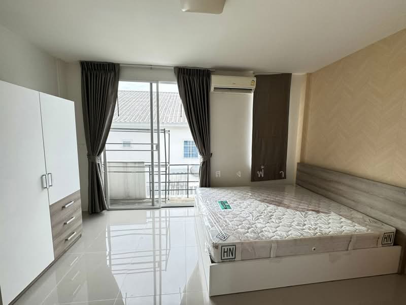 ให้เช่าอาคารพาณิชย์ใหม่ 2 ชั้นติดถนน ไร่กล้วย ศรีราชา, Chon Buri (Pattaya), Surasak, Si Racha, Chon Buri (Pattaya), , 85 sqm, Shophouse For Rent, by Dusit Saengfa, 500361337 - DDproperty.com