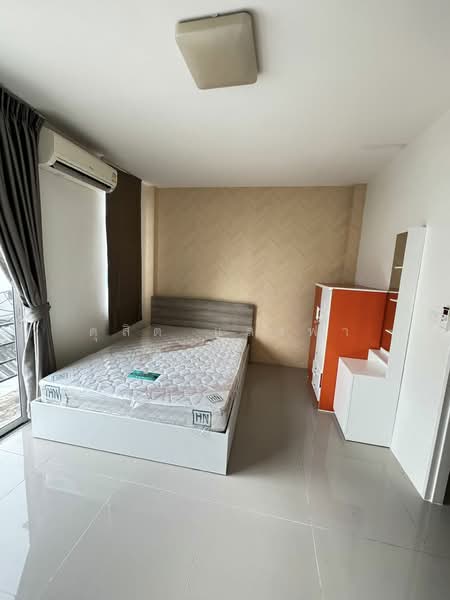 ให้เช่าอาคารพาณิชย์ใหม่ 2 ชั้นติดถนน ไร่กล้วย ศรีราชา, Chon Buri (Pattaya), Surasak, Si Racha, Chon Buri (Pattaya), , 85 sqm, Shophouse For Rent, by Dusit Saengfa, 500361337 - DDproperty.com