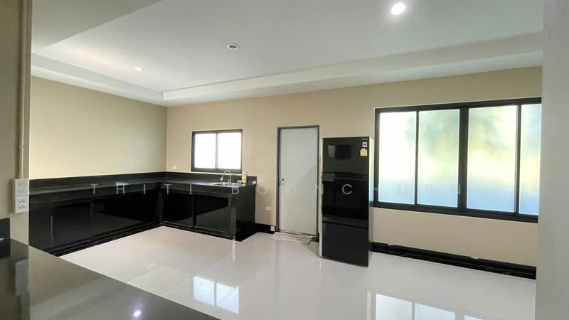 Baan Lalin The Young Executive Onnut-Wongwaen-Suwannabhumi, Bangkok, Chaloem Phrakiat Rama 9 Road, Dok Mai, Prawet, Bangkok, 4 Bedrooms, 140 sqm, Single Detached House For Rent, by Thiti Boonchurn, 500361338 - DDproperty.com