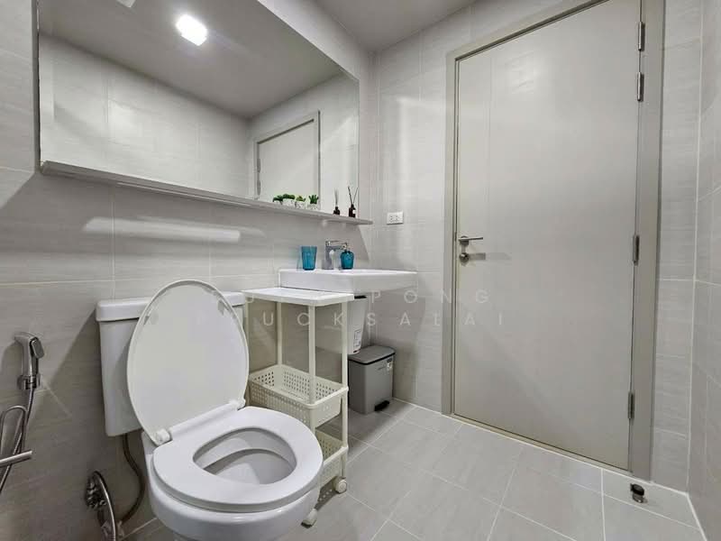 The Base Sukhumvit 50, Bangkok, Soi Roem Charoen 1, Sukhumvit 50 Road, Phra Kanong, Khlong Toei, Bangkok, Studio, 26 sqm, Condo For Sale, by Suthipong Prucksalai, 500361344 - DDproperty.com