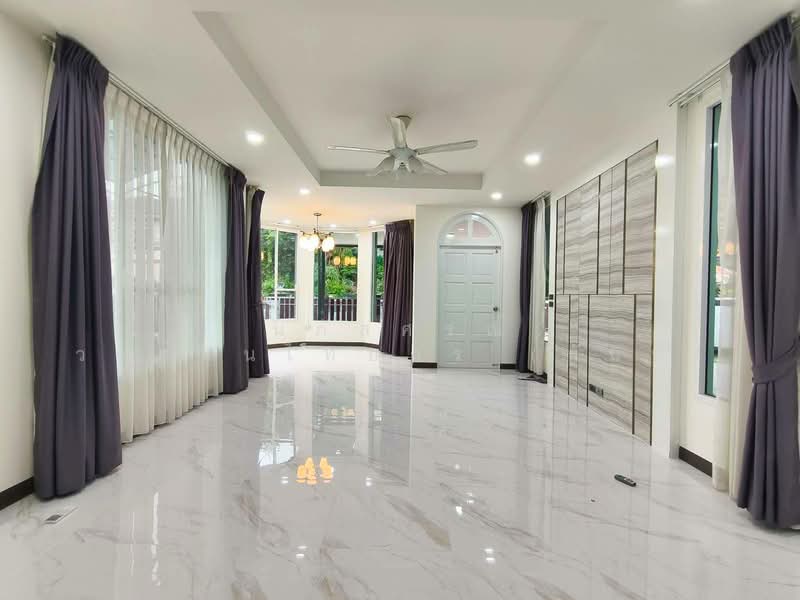 ภัสสร1 รังสิต คลองสาม ปทุมธานี, Pathum Thani, รังสิต-นครนายก, Khlong Sam, Khlong Luang, Pathum Thani, 4 Bedrooms, 200 sqm, Single Detached House For Sale, by นภัสศรณ์ วงศ์สินไทยกร (นันท์), 500361359 - DDproperty.com