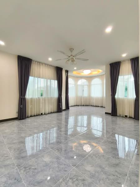ภัสสร1 รังสิต คลองสาม ปทุมธานี, Pathum Thani, รังสิต-นครนายก, Khlong Sam, Khlong Luang, Pathum Thani, 4 Bedrooms, 200 sqm, Single Detached House For Sale, by นภัสศรณ์ วงศ์สินไทยกร (นันท์), 500361359 - DDproperty.com
