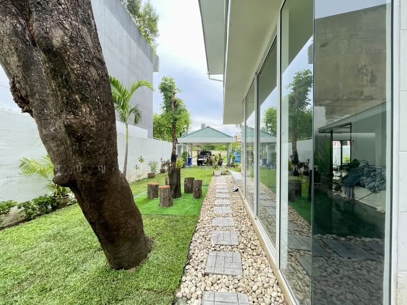 Ekkamai House soi 10, Bangkok, Phra Kanong Nua, Watthana, Bangkok, 3 Bedrooms, 300 sqm, Single Detached House For Rent, by สุกัญญา เทพจันทรา (เบตตี้), 500361366 - DDproperty.com
