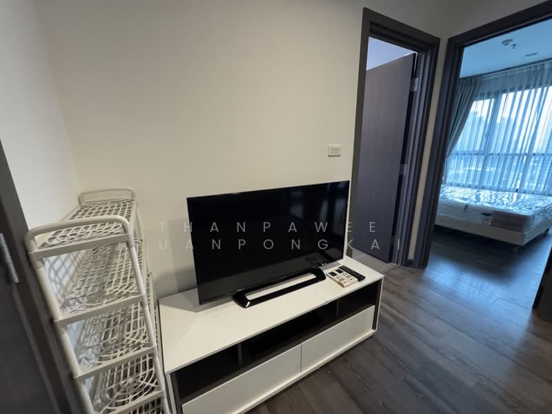 The Base Park East Sukhumvit 77, Bangkok, 99 Soi Pridi Banomyong 2, Phra Kanong Nua, Watthana, Bangkok, 1 Bedroom, 31 sqm, Condo For Rent, by Thanpawee Tuanpongkai, 500361373 - DDproperty.com