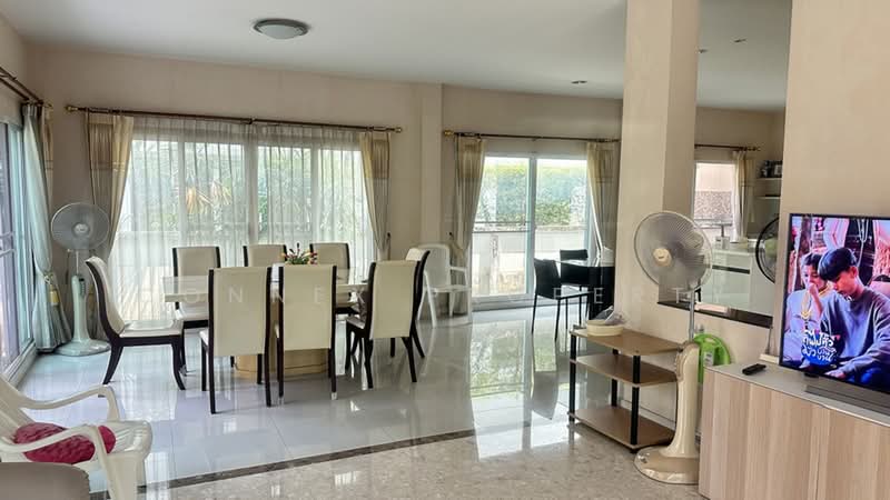 Bangkok Boulevard Sathorn-Pinklao, Nonthaburi, 89 Ratchaphruek Road, Mahasawat, Bang Kruai, Nonthaburi, 5 Bedrooms, 302 sqm, Single Detached House For Sale, by Connex Property, 500361385 - DDproperty.com