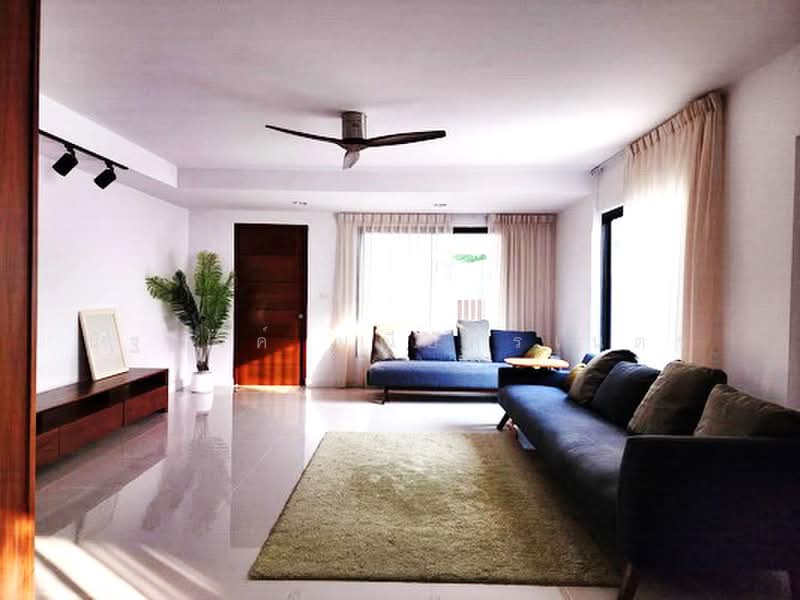 Areeya Mandarina Sukhumvit 77, Bangkok, Sukhumvit 77 Road (On Nut), Suan Luang, Bangkok, 4 Bedrooms, 250 sqm, Townhouse For Rent, by นัฐพงค์ มณีอัครเนตร, 500361407 - DDproperty.com