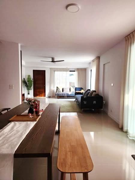 Areeya Mandarina Sukhumvit 77, Bangkok, Sukhumvit 77 Road (On Nut), Suan Luang, Bangkok, 4 Bedrooms, 250 sqm, Townhouse For Rent, by นัฐพงค์ มณีอัครเนตร, 500361407 - DDproperty.com
