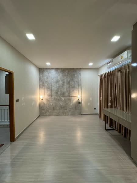 The Verona Village Rama 9-New Krungthepkrita, Bangkok, Patthana Chonabot 3 Road, Khlong Song Ton Nun, Lat Krabang, Bangkok, 2 Bedrooms, 140 sqm, Townhouse For Rent, by คุณวรพรรษสร ศศิโรจน์โสภณ, 500361415 - DDproperty.com