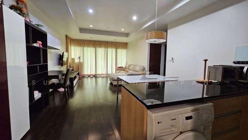 Sathorn Gardens : สาธร การ์เด้นส์, กรุงเทพ, 39 ถนนสาธรใต้, ทุ่งมหาเมฆ, สาทร, กรุงเทพ, 94 ตร.ม., คอนโด ให้เช่า, โดย Supatra Khanapan, 500361420 - DDproperty.com