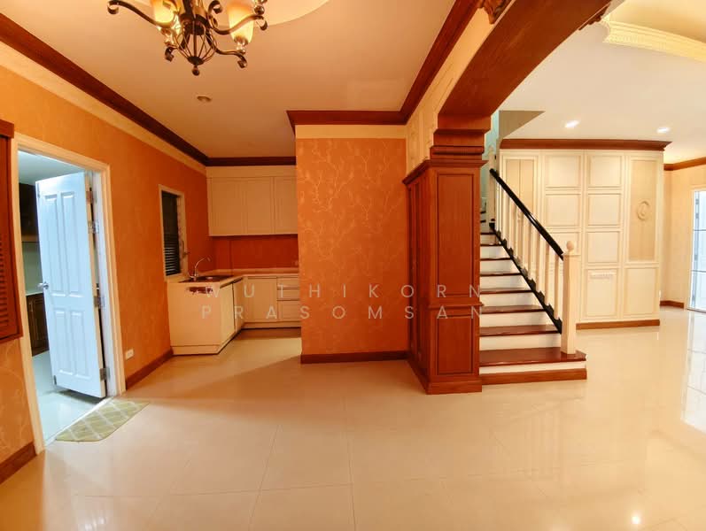 Urban Sathorn, Bangkok, Ratchaphruek Road, Bang Chak, Phasi Charoen, Bangkok, 3 Bedrooms, 250 sqm, Townhouse For Rent, by Wuthikorn Prasomsan, 500361423 - DDproperty.com