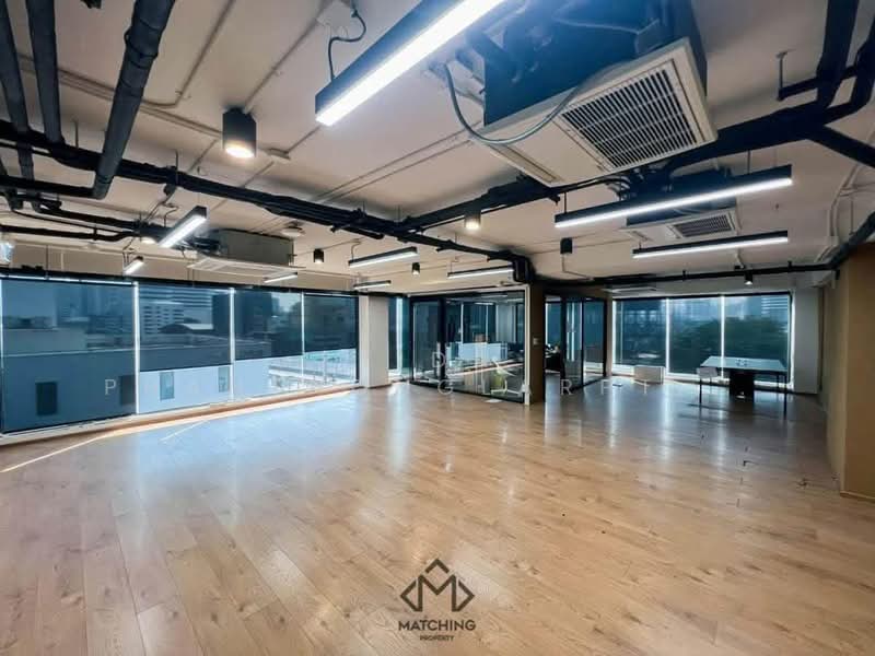 Office for Rent, Rama 9, 1,000 sq.m. (104 sq.m.), Bangkok, Huai Khwang, Bangkok, , 1,000 sqm, Office Space For Rent, by Tida phanthonglarptawee, 500361432 - DDproperty.com