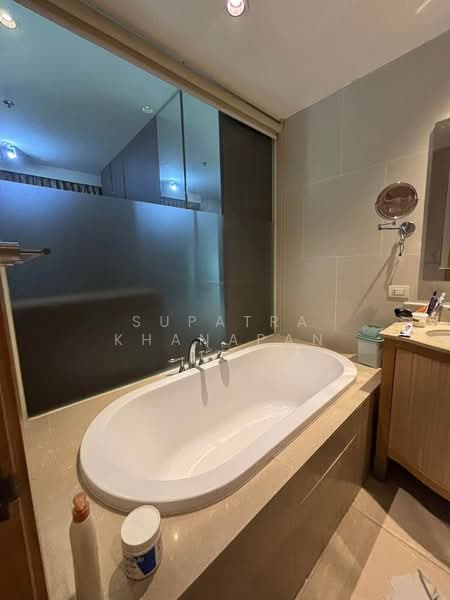The Empire Place, Bangkok, 88 Narathiwatratchanakharin Road, Thung Maha Mek, Sathon, Bangkok, 2 Bedrooms, 106 sqm, Condo For Rent, by Supatra Khanapan, 500361433 - DDproperty.com
