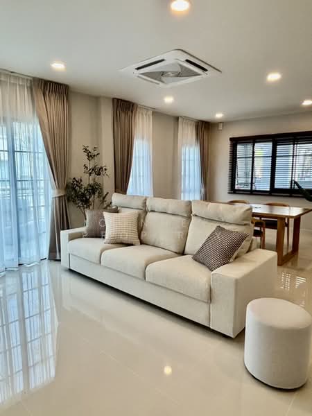 Centro Bangna Phase 2 : เซนโทร บางนา เฟส 2, สมุทรปราการ, บางแก้ว, บางพลี, สมุทรปราการ, 265 ตร.ม., บ้านเดี่ยว ให้เช่า, โดย Connex Property, 500361481 - DDproperty.com
