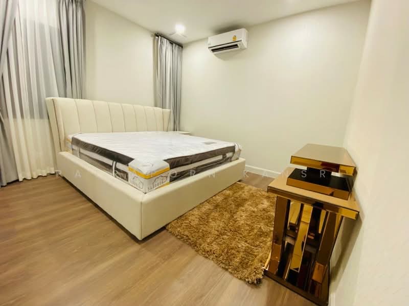 Nantawan Rama 9 - New Krungthepkreetha, Bangkok, Saphan Sung, Bangkok, 4 Bedrooms, 4 sqm, Single Detached House For Rent, by Patraporn Kansri, 500361609 - DDproperty.com