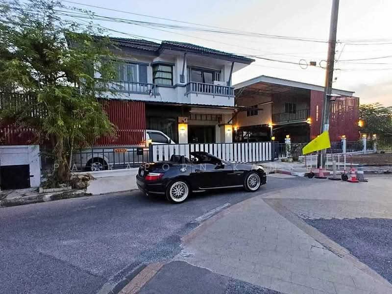 6-BR House, Bangkok, Khlong Song Ton Nun, Lat Krabang, Bangkok, 6 Bedrooms, 365 sqm, Single Detached House For Sale, by Patraporn Kansri, 500361611 - DDproperty.com