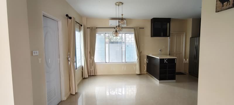 Perfect Place Sukhumvit 77-Suvarnabhumi, Samut Prakan, Lat Krabang Road, Rachathewa, Bang Plee, Samut Prakan, 3 Bedrooms, 175 sqm, Single Detached House For Rent, by Tittayaporn Kim (Jenny), 500361638 - DDproperty.com