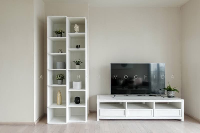 Noble Solo, Bangkok, 988 Thong Lo, Khlong Tan Nua, Watthana, Bangkok, 1 Bedroom, 67 sqm, Condo For Rent, by Chatuphon Mochida, 500361676 - DDproperty.com