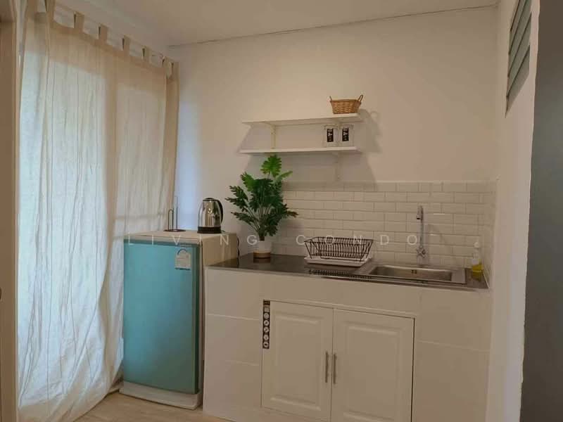 Lumpini Condo Town Bodindecha Ramkhamhaeng, Bangkok, Soi Ramkhamhaeng 43/1, Phlapphla, Wang Thonglang, Bangkok, 1 Bedroom, 28 sqm, Condo For Rent, by Living Condo, 500361723 - DDproperty.com