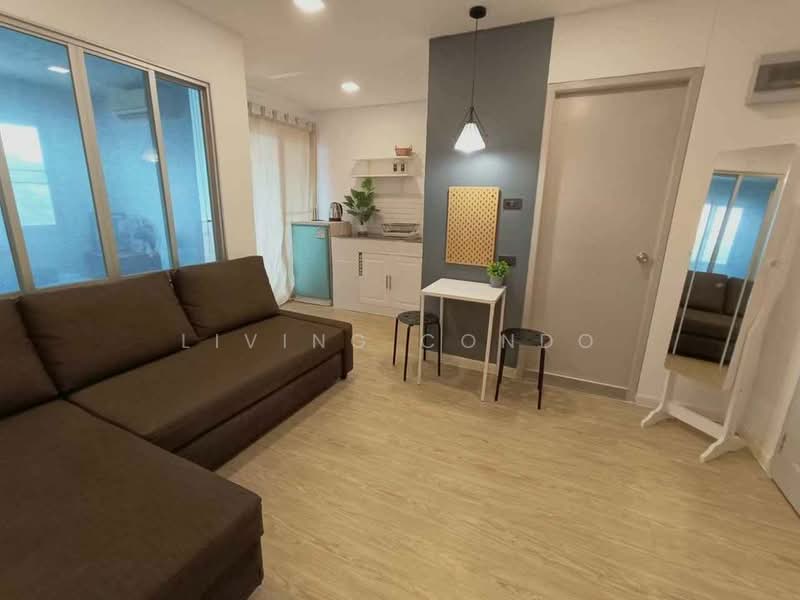 Lumpini Condo Town Bodindecha Ramkhamhaeng, Bangkok, Soi Ramkhamhaeng 43/1, Phlapphla, Wang Thonglang, Bangkok, 1 Bedroom, 28 sqm, Condo For Rent, by Living Condo, 500361723 - DDproperty.com