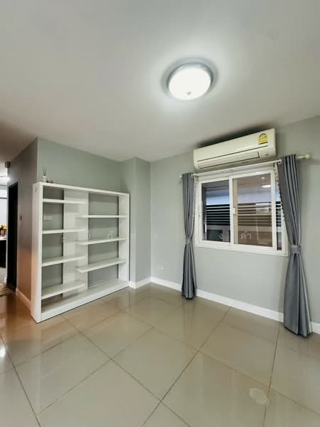 Changkhlan, Chiang Mai, Chang Klan, Muang Chiang Mai, Chiang Mai, 3 Bedrooms, 250 sqm, Single Detached House For Rent, by วุฒิภัทร มิ่งคำ, 500361734 - DDproperty.com