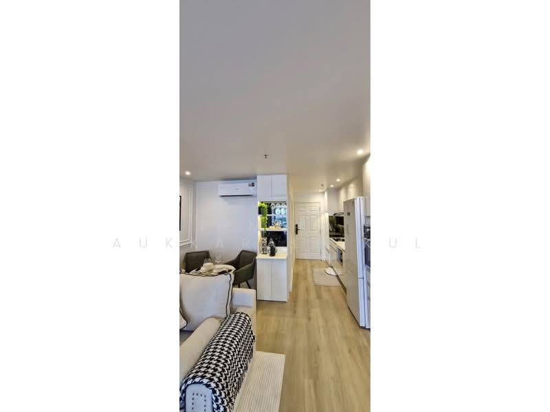 Sukhumvit Suite, Bangkok, 19 Soi Sukhumvit 13, Khlongtoei Nua, Watthana, Bangkok, 1 Bedroom, 40 sqm, Condo For Sale, by Pemika Aukkaraleekul, 500361744 - DDproperty.com