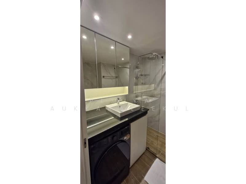 Sukhumvit Suite, Bangkok, 19 Soi Sukhumvit 13, Khlongtoei Nua, Watthana, Bangkok, 1 Bedroom, 40 sqm, Condo For Sale, by Pemika Aukkaraleekul, 500361744 - DDproperty.com