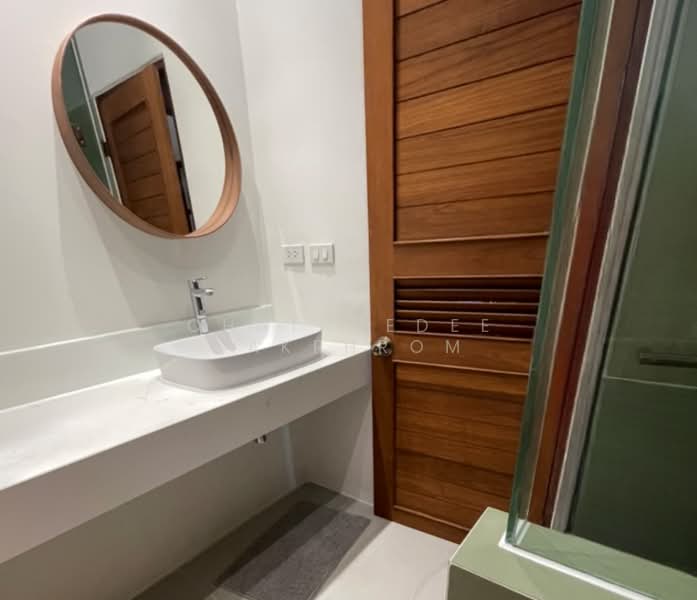 River House Condominium : ริเวอร์ เฮ้าส์ คอนโดมิเนียม, กรุงเทพ, 764 ถนนลาดหญ้า, คลองสาน, กรุงเทพ, 200 ตร.ม., คอนโด ให้เช่า, โดย Chatruedee Sakphrom, 500361762 - DDproperty.com
