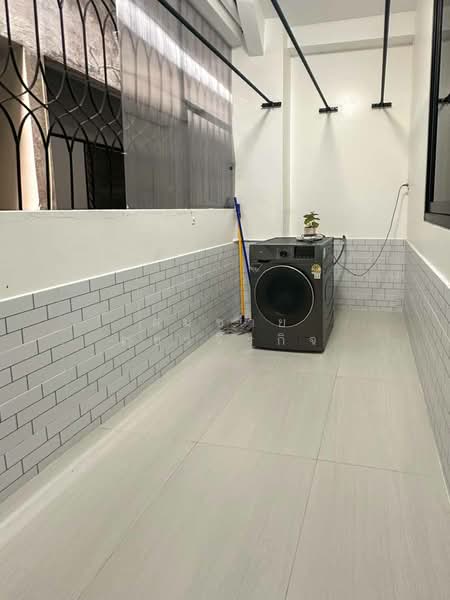4-story Commercial Building Sukhumvit 93, Bangkok, สุขุมวิท, Bang Chak, Phra Khanong, Bangkok, , 200 sqm, Shophouse For Rent, by Somchai Ruechajirakit, 500361810 - DDproperty.com